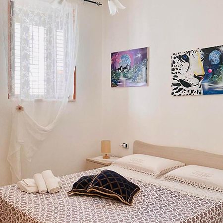 Casa Di Iside Apartment Монтеджордано Екстериор снимка
